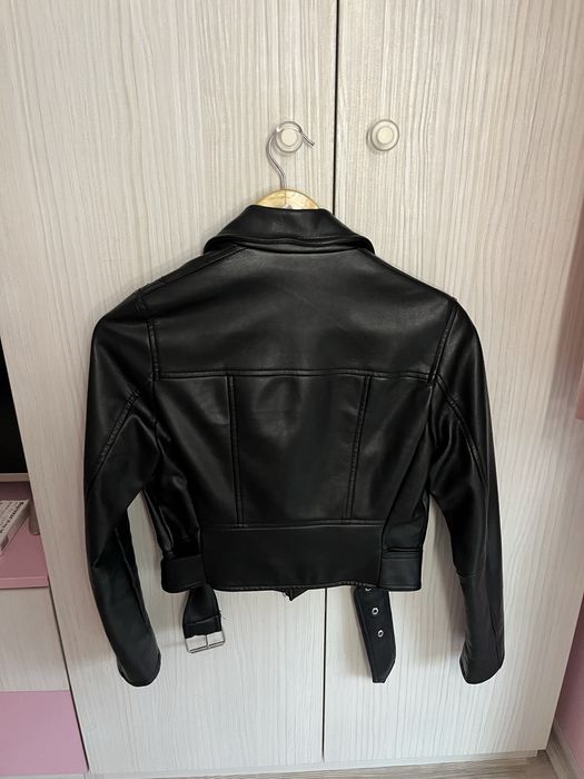 Кожено яке.