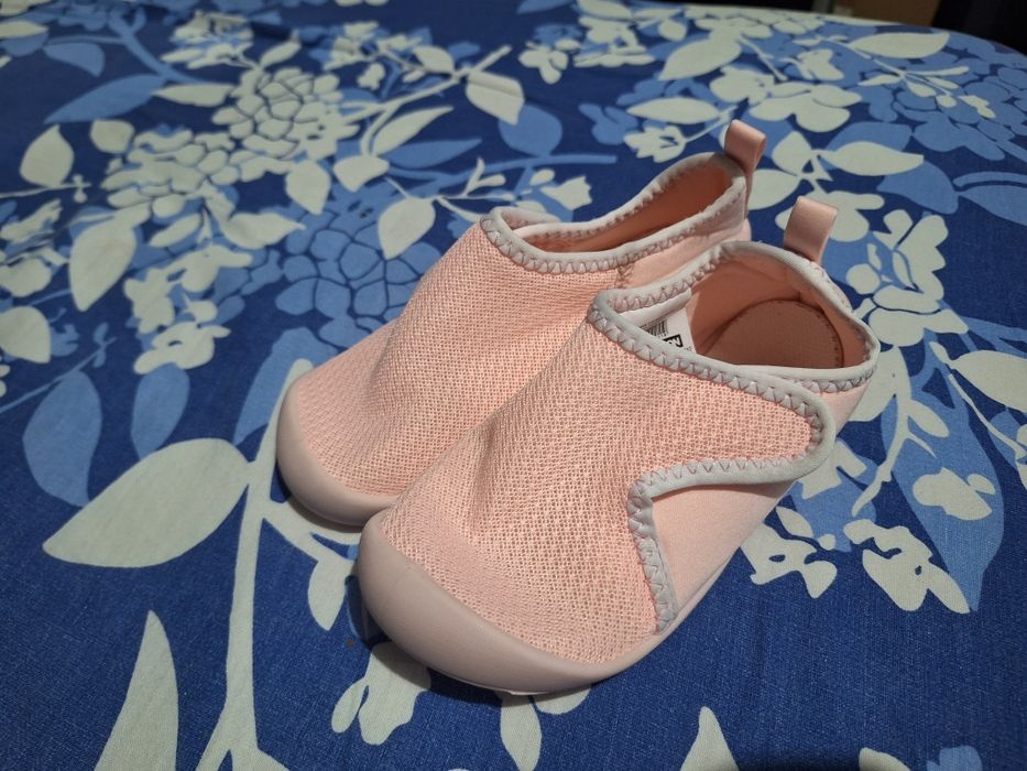 Papuci decathlon nr 30