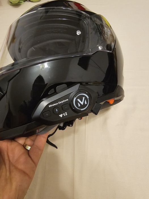 Vand echipament moto