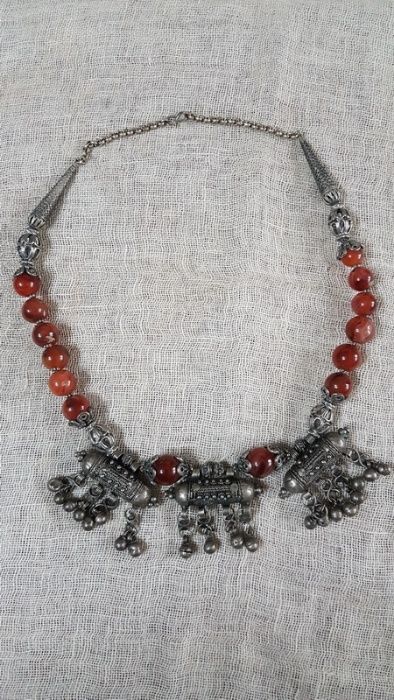 Старинни колиета