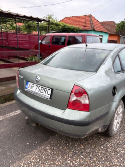 VOLKSWAGEN Passat 2001 — imagine 2