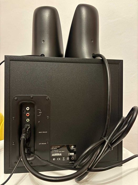 Vand Boxe Logitech 2.1 Z623, 200W RMS