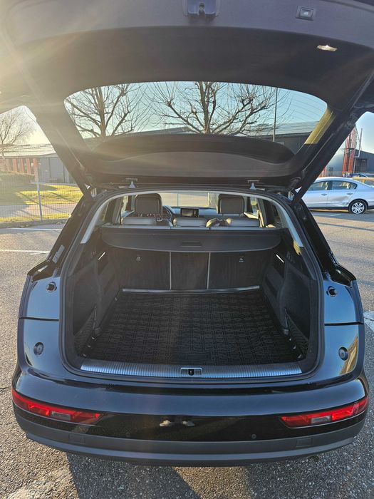 Audi Q5 2.0 TDI Quattro | S-line | Faruri Matrix | Virtual Cockpit