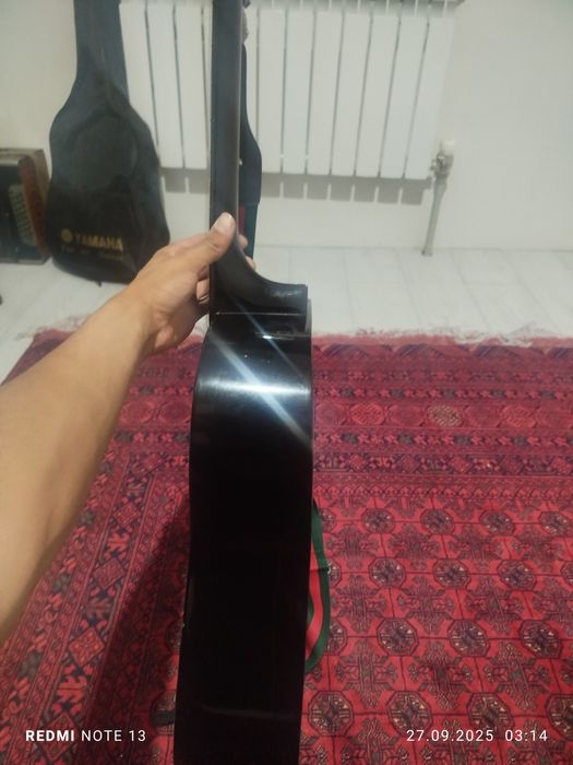 Акустический гитара