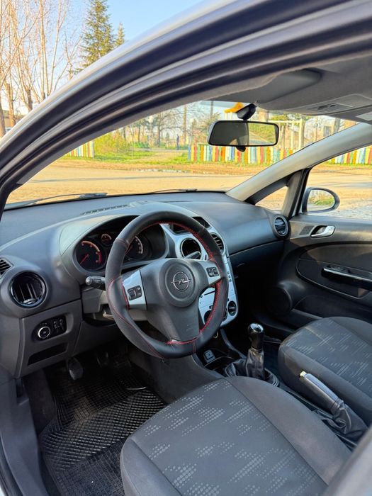 Opel Corsa 2014 1.3 Diesel  consum foarte mic