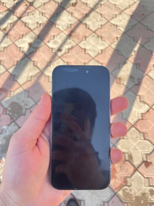 Продам айфон 14 про