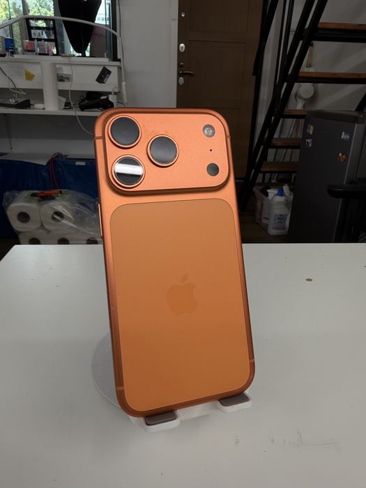 Iphone 17 Pro, 256gb bat. 99% cod unic 6546
