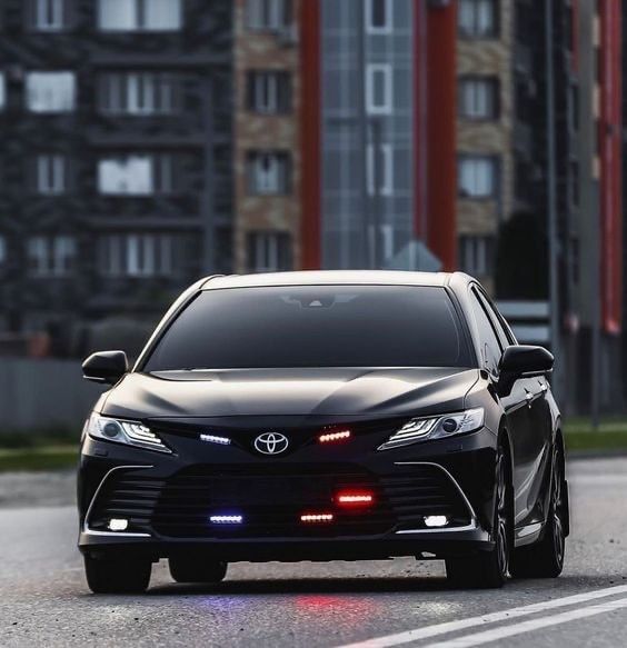 Есть все запчасти на все машины начина от кузовных заканчивая от ходов