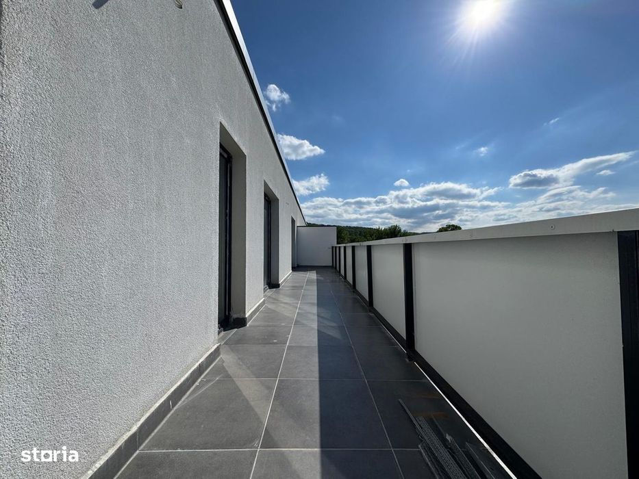 Apartament 2 camere 53mp+terasa 25mp, parcare, etaj intermediar, Corne