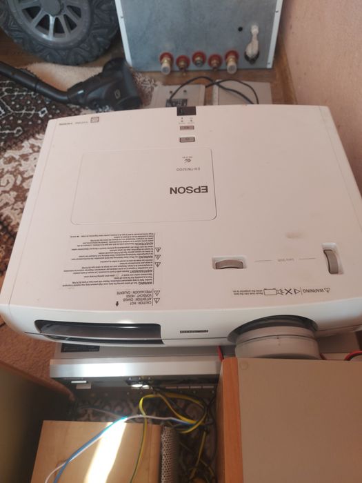 Продаётся проектор.