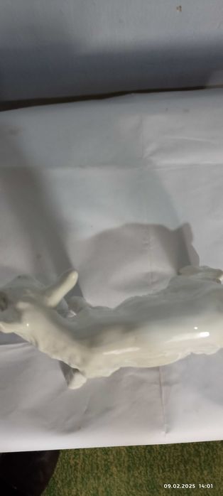 Статуэтка из фарфора Ягнёнок 1959г. в идеальном состоянии