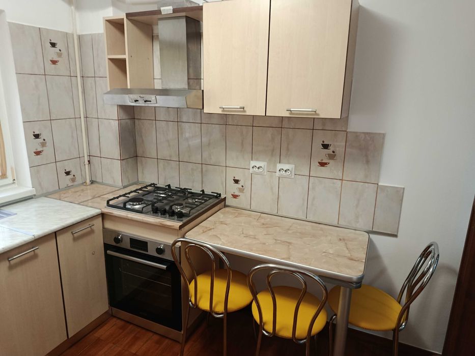 Particular, inchiriez apartament 3 camere decomandat, mobilat si utilat, parc Regina Maria - sector 1, str Turda