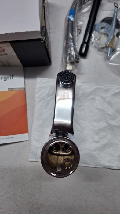 Ibergrif  смесител за баня,мивка,хромирана повърхност  против петна