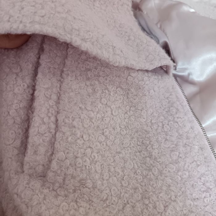 Пальто на девочку размер 122см ( 6-7 лет)