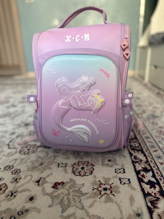 Школьный рюкзак