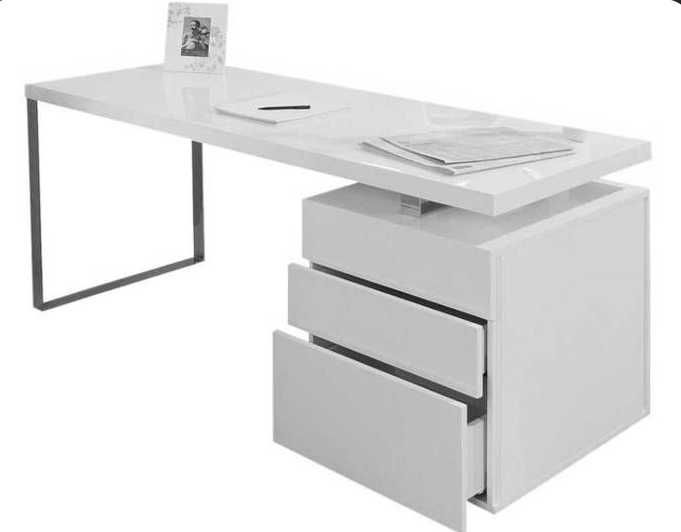 Стол офисный из ЛДСП с ящиками