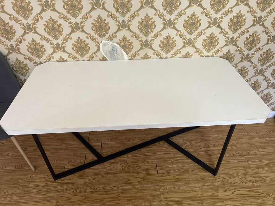 Стол мебель үстел