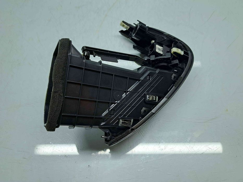 Grila aerisire stanga Hyundai ix35 (LM) [Fabr 2010-2017] 97410-2S900T