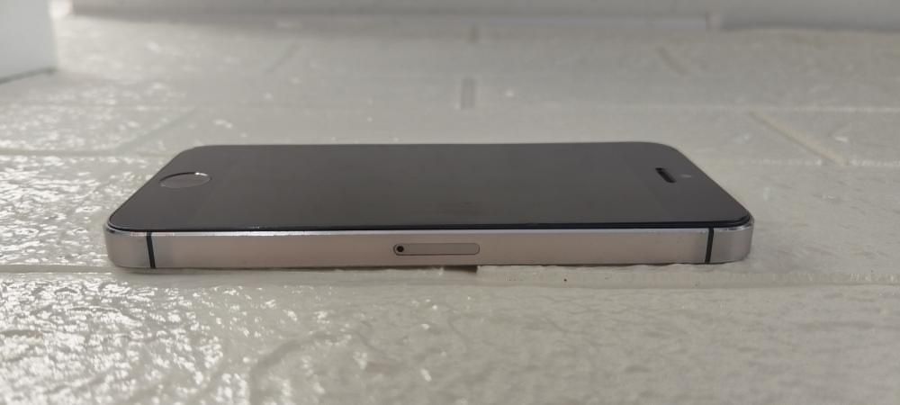 iPhone 5s,Space Gray,16GB