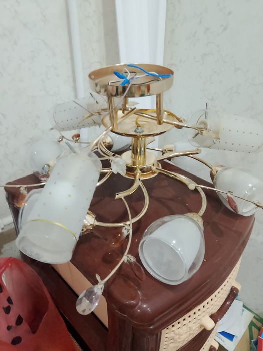 Люстры в хорошем состоянии