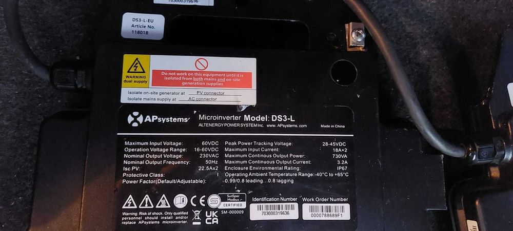 Vând Microinvertor pentru sisteme fotovoltaice, DS3-L,  APSystems,