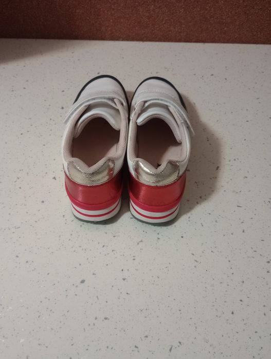 Pantofi sport casual