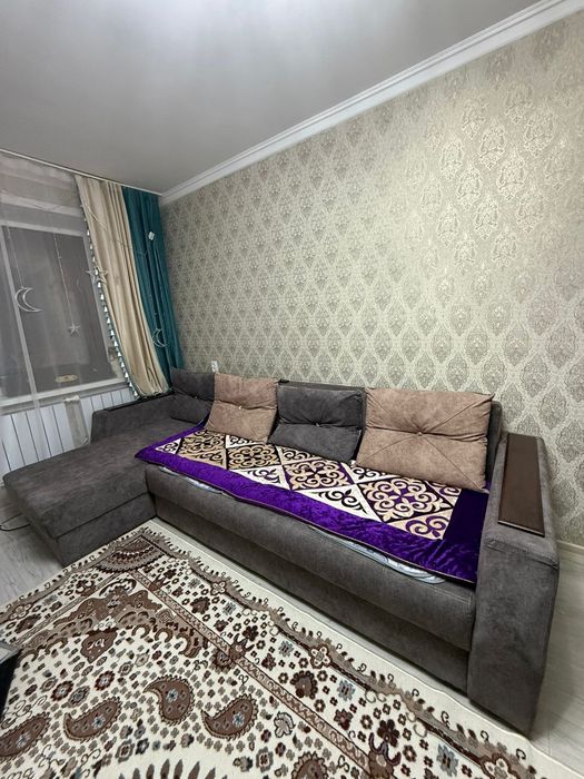 Угловой диван ..