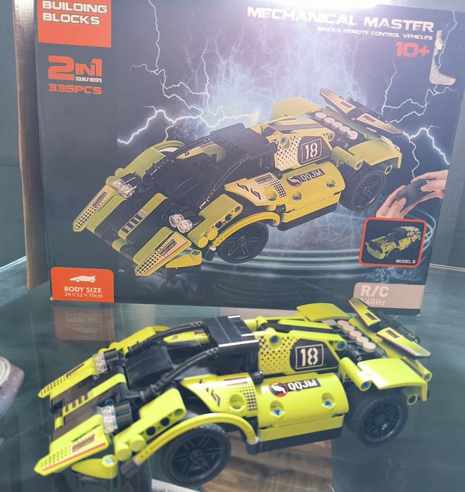 Лего кола две в едно