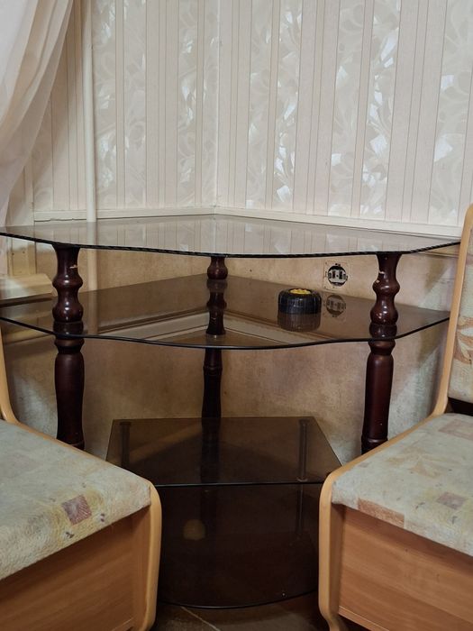 Подставка для телевизора.