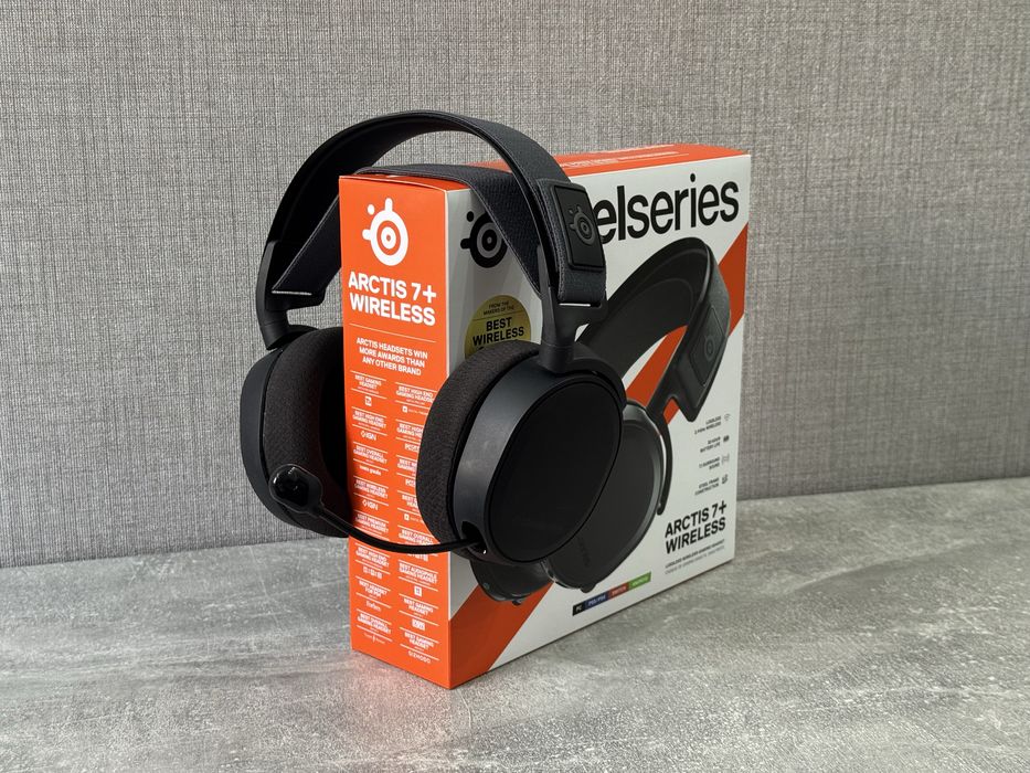 Игровые наушники SteelSeries Arctis 7+ Wireless для PC / PS5 / XBOX