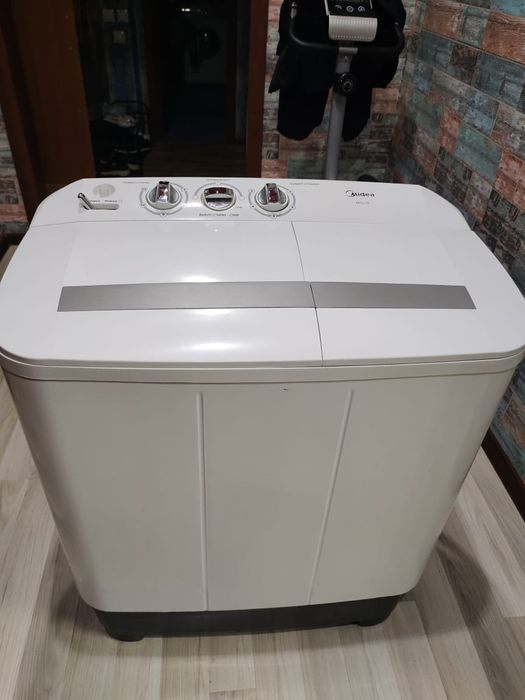 Продам стиральную машину полуавтомат