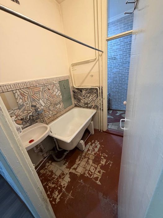 Срочно продается! Юнусобод-6 2/3/4 без маклер