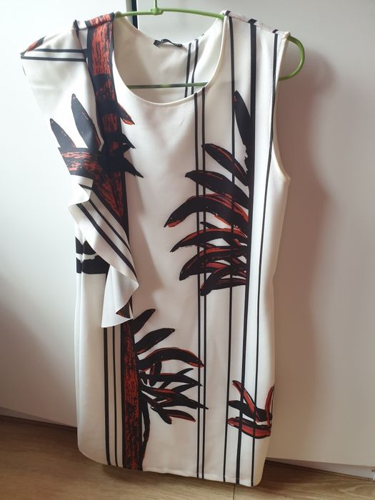 Rochie zara s      .