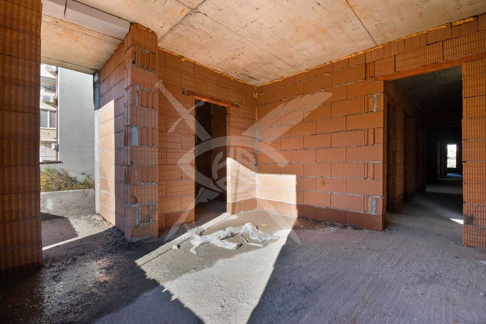 Продава се Четиристаен апартамент в София, Овча купел - 133 кв.м за 997 €/кв.м - Снимка #4