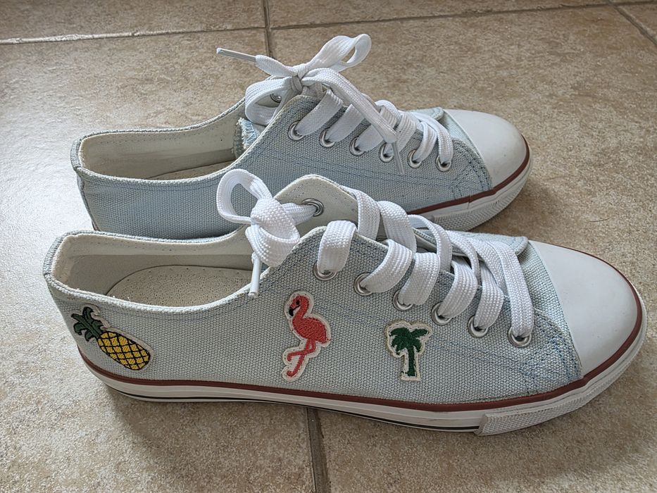 Tenisi dama marime 39