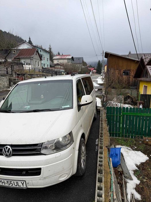 Volkswagen Caravelle T5 2011 2.0