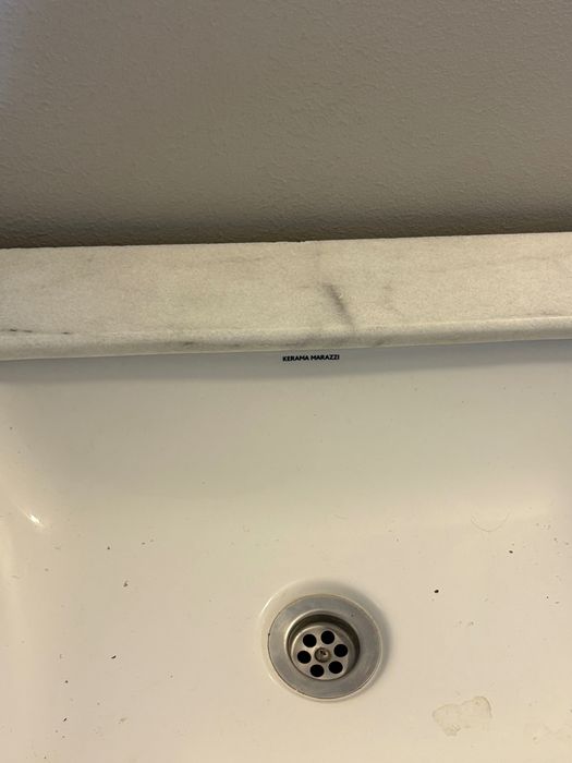 Раковина с тумбой