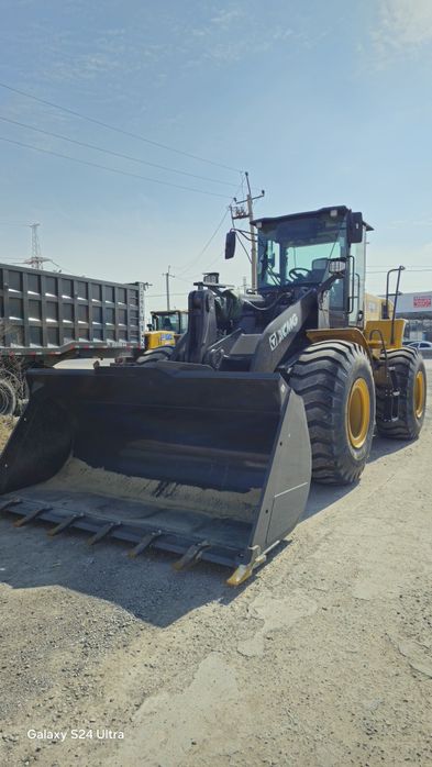 Pagruzchik 2025  3.0m³/1.8.³ sotuvda tayyor