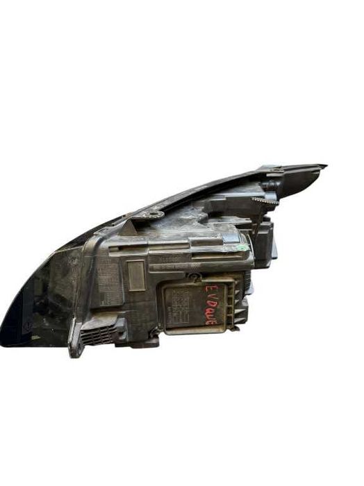 Far Dreapta Range Rover Evoque Cod BJ3213W029AE