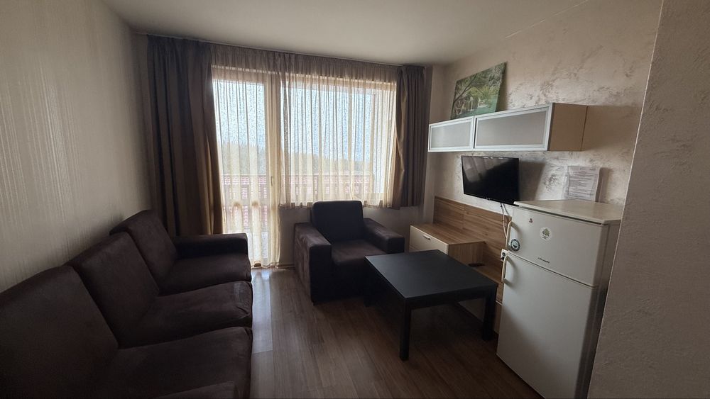 Продава се Двустаен апартамент в к.к. Пампорово - 68 кв.м за 593 €/кв.м - Снимка #1