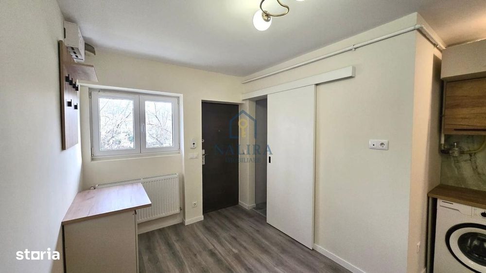 Apartament Ultracentral de vanzare - 2 camere - Etaj 2