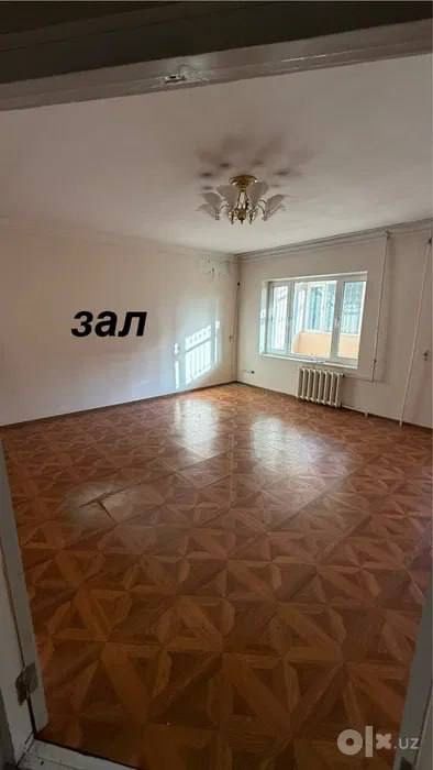 Новомосковская, 77 серия, Дархан, 4/2/4