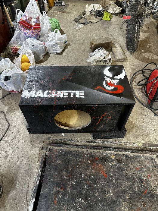 Продам короб под 12 бошку