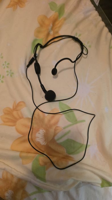 AKG C544L микрофон тип диадема