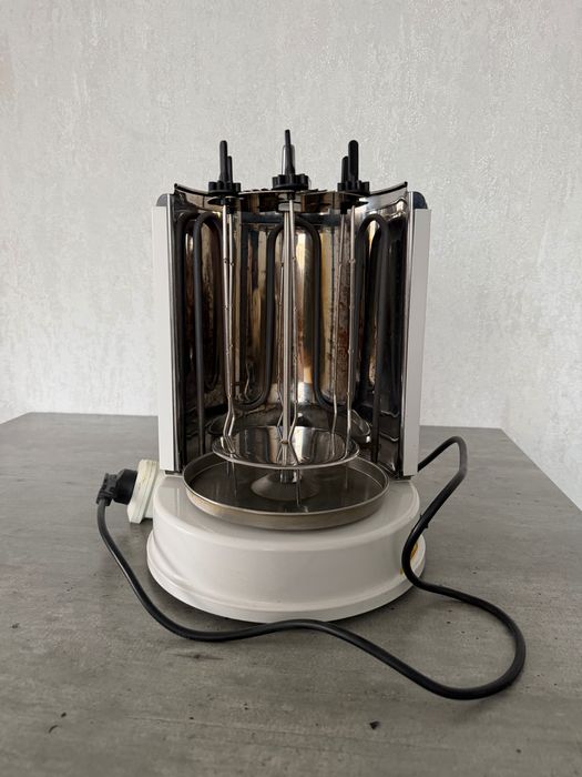 Срочно продам электрошашлычницу