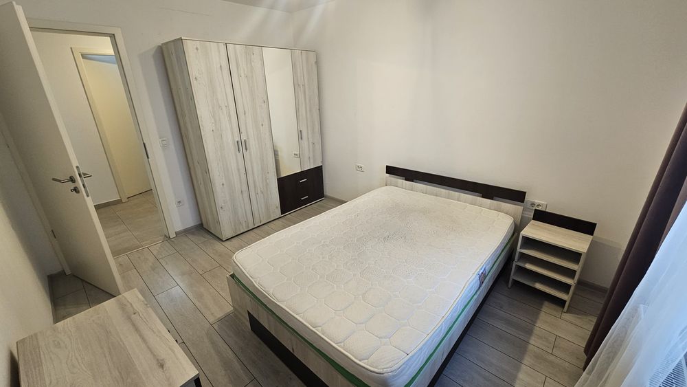 Închiriez studio Coresi - Kasper