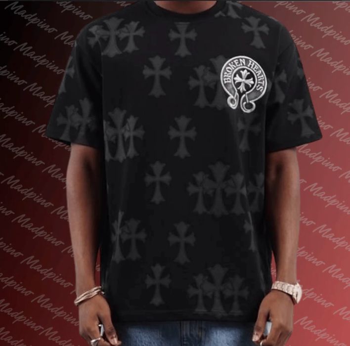 Tricouri Chrome Hearts, calitate superioara!