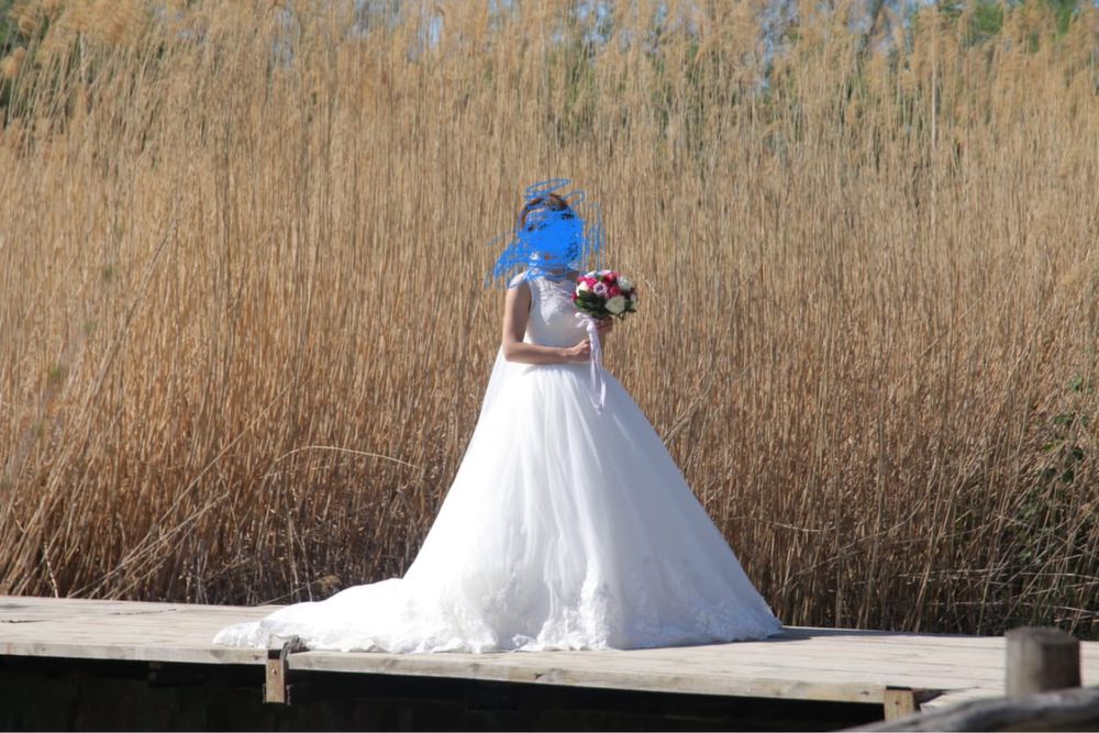 Свадебное платье