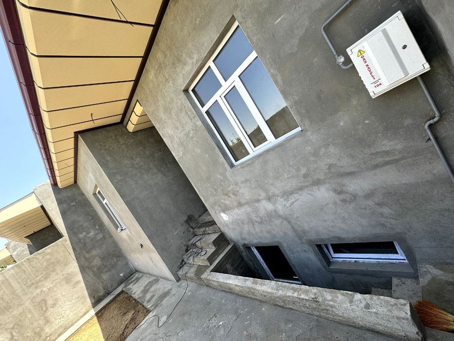 Nazarbekda Fayizli Uylar sotladi