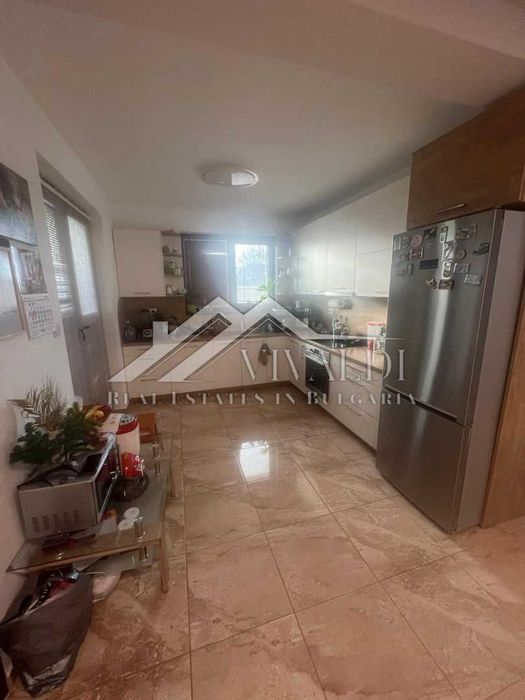 Продава се Къща в с. Приселци, Област Варна - 217 кв.м за 894 €/кв.м - Снимка #6